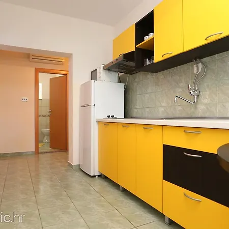 Matej Apartment Ražanj