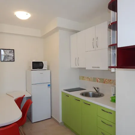 شقة Matej Ražanj