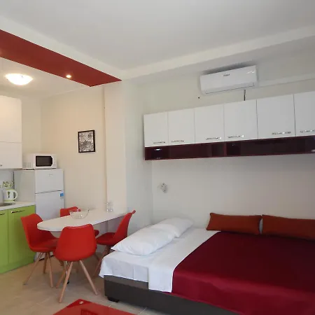 Matej Apartman *
