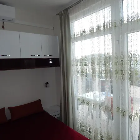 Matej Apartman Ražanj