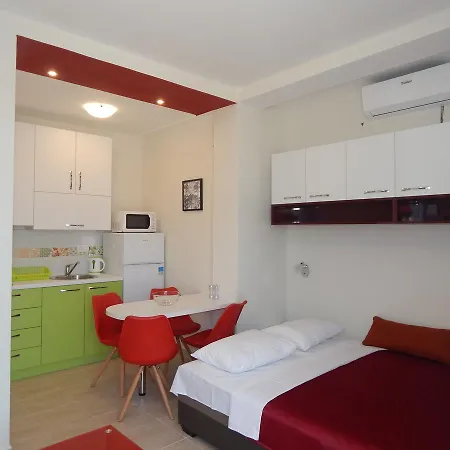 Matej Apartman *