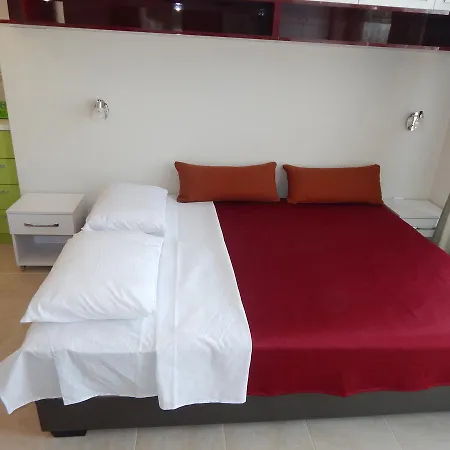 Apartment Matej Ražanj